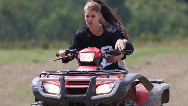 Justin Bieber Arrested, Selena Gomez Found along #NAME Justin Bieber Arrested, Selena Gomez Found along