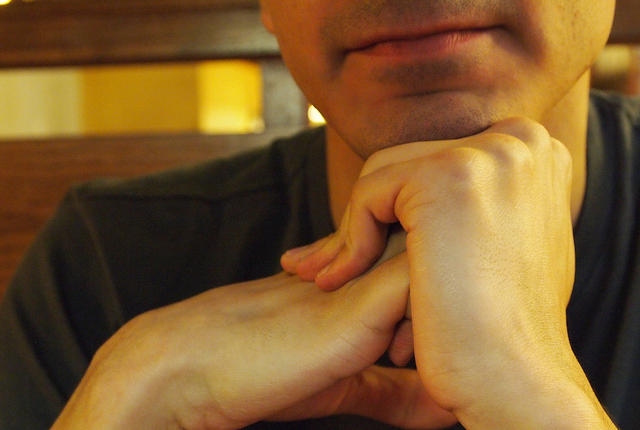 Does cracking your knuckles give you arthritis? Or make them bigger?