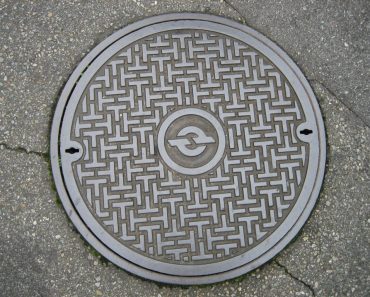 why are manhole covers round
